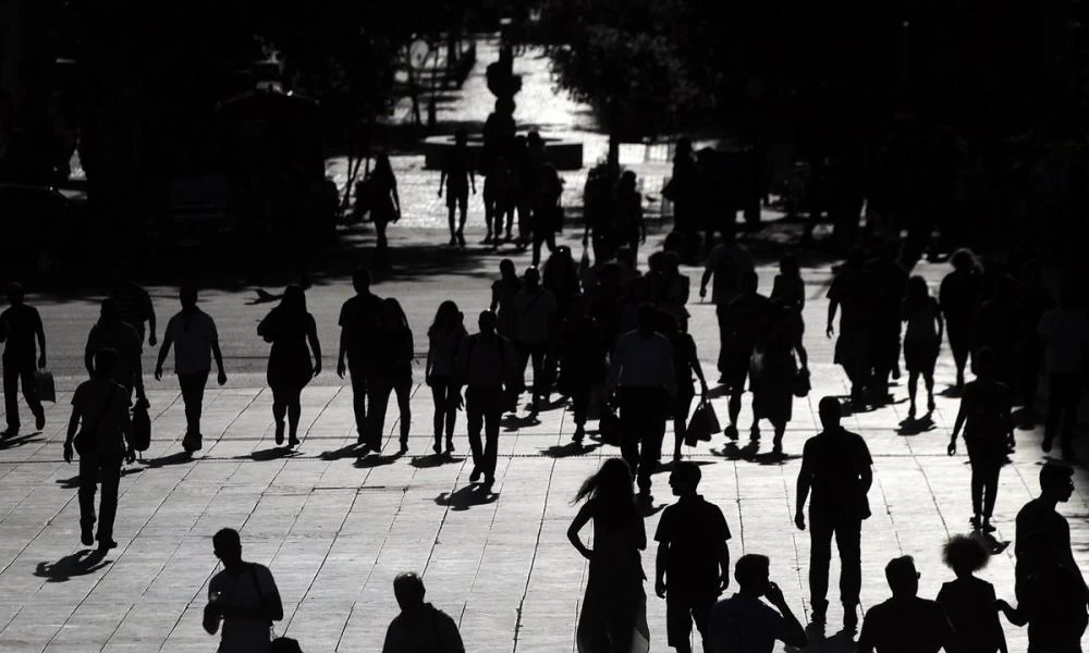 Θα σταματήσουμε τον εφιάλτη της υπογεννητικότητας;